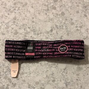 NWT VSX Victoria Sport headband with inside grip grom Victoria’s Secret